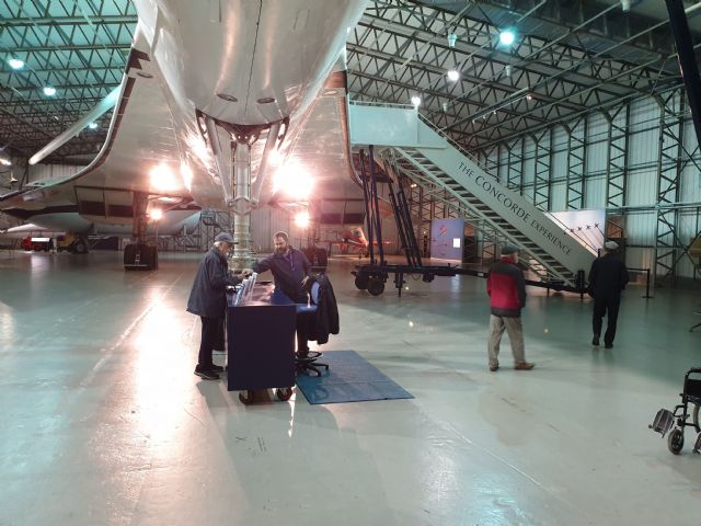 Under concorde Under concorde