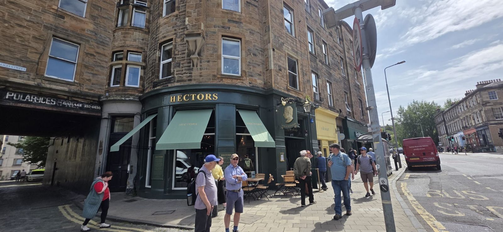 Hectors Bar Stockbridge